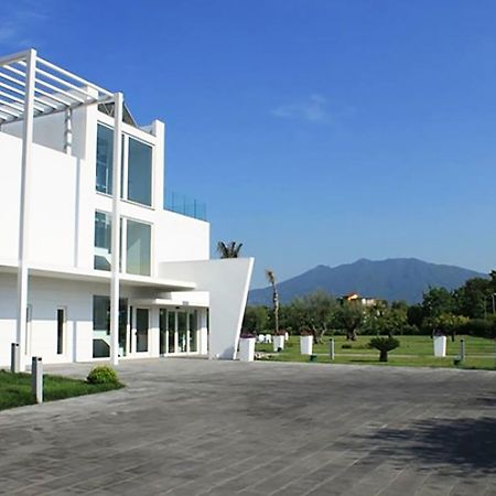 Pietrabianca Exclusive Resort Pomigliano d'Arco Bagian luar foto